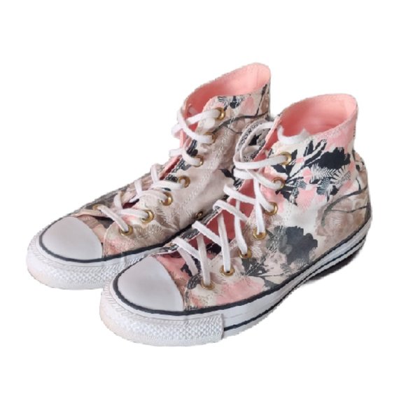 Floral Camo Converse - Picture 1 of 4